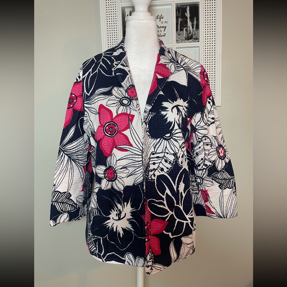Alfred Dunner Petite Clasp Front Navy & Pink Floral Print Blazer Size 16P